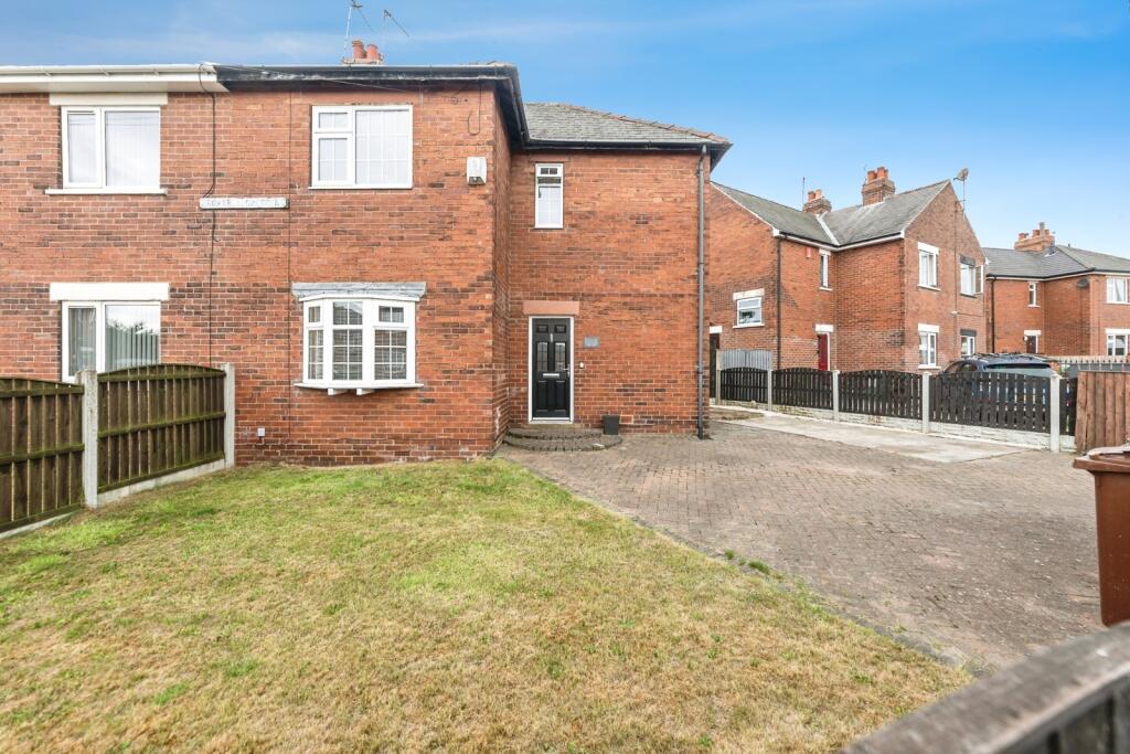 Main image of property: Cromwell Crescent, Pontefract, West Yorkshire, WF8