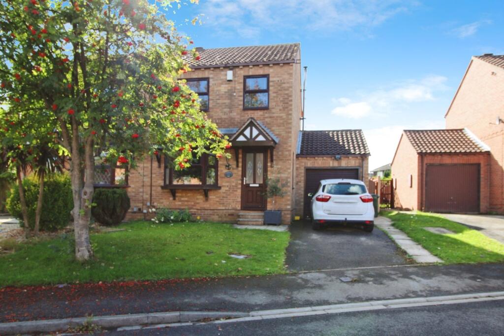 Main image of property: Queen Margarets Drive, Byram, Knottingley, North Yorkshire, WF11