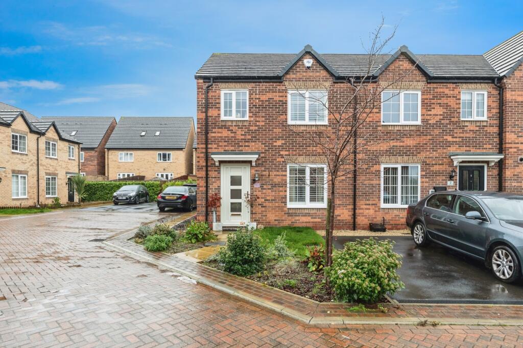 Main image of property: Flockton Court, Featherstone, Pontefract, West Yorkshire, WF7