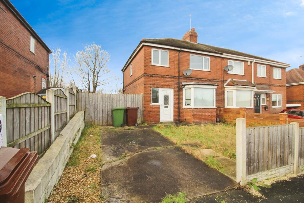 Main image of property: Grove Lea Crescent, Pontefract, West Yorkshire, WF8