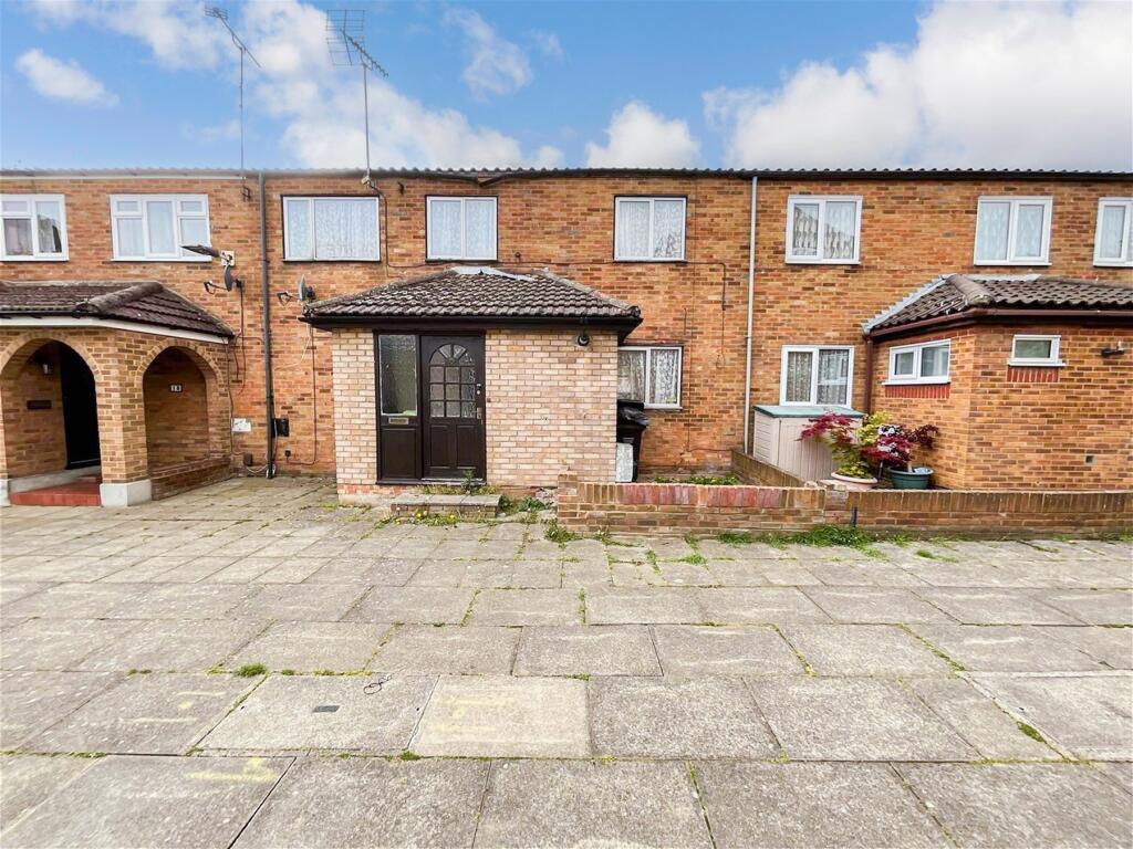 Main image of property: Pincey Mead, Basildon, Essex