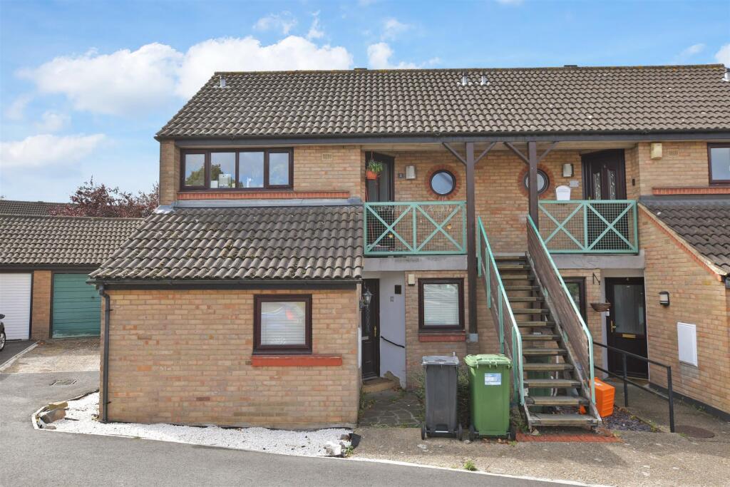 Main image of property: Claremont Road, Basildon, Essex