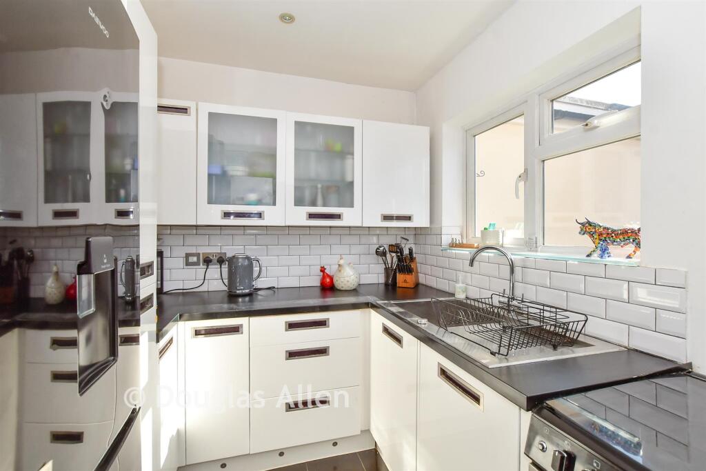 Main image of property: Prospect Avenue, Stanford-Le-Hope, Essex