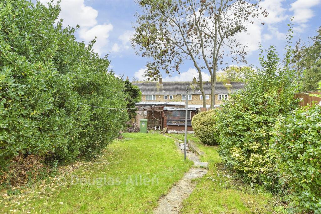 Main image of property: The Upway, Basildon, Essex