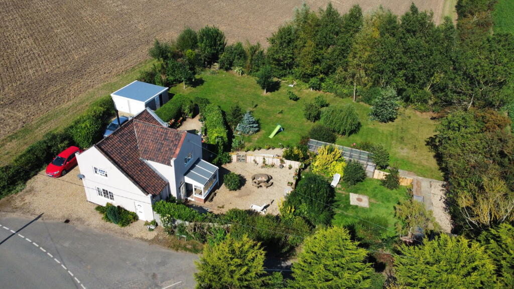 Main image of property: Blazegate, Gedney