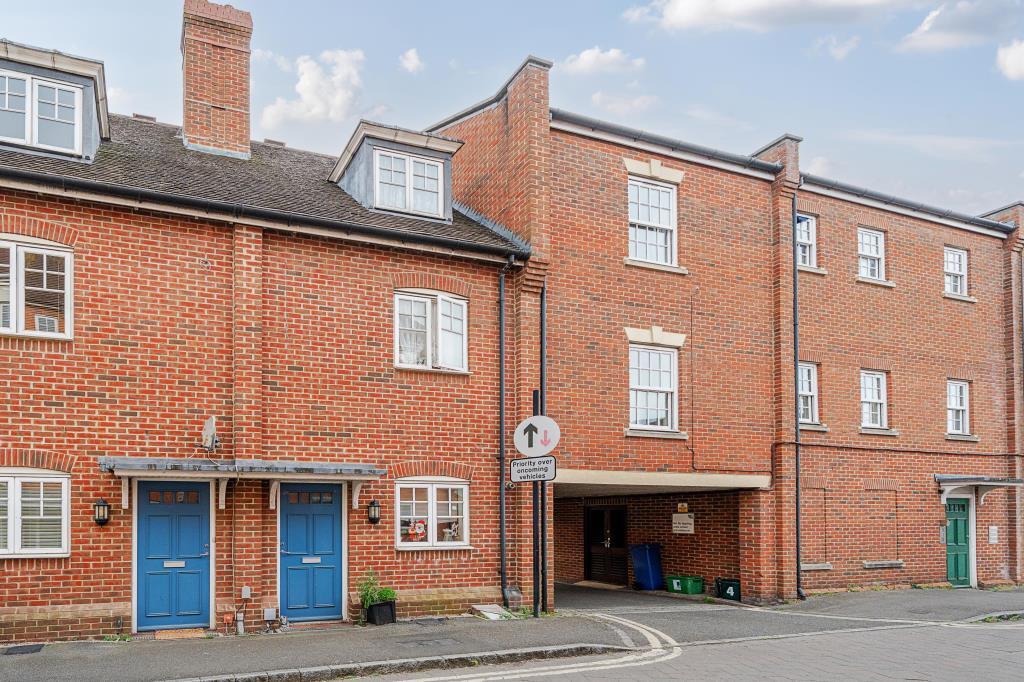 Main image of property: Abingdon, Oxfordshire, OX14