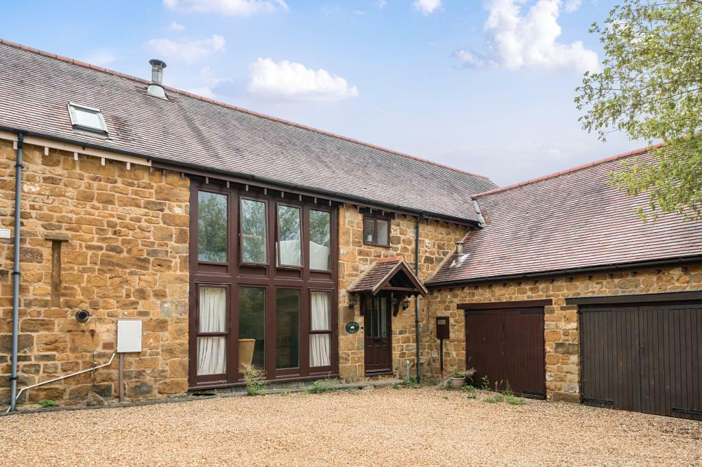5 bedroom semidetached house for sale in Fenny Compton, Warwickshire, CV47