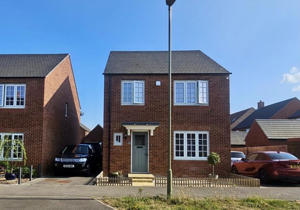 Main image of property: Banbury, Oxfordshire, OX16