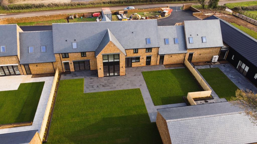 Main image of property: Alkerton Barn Cottages, Oxfordshire, OX15