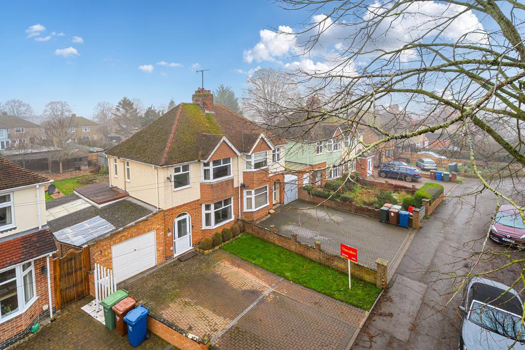 Main image of property: Banbury, Oxfordshire, OX16