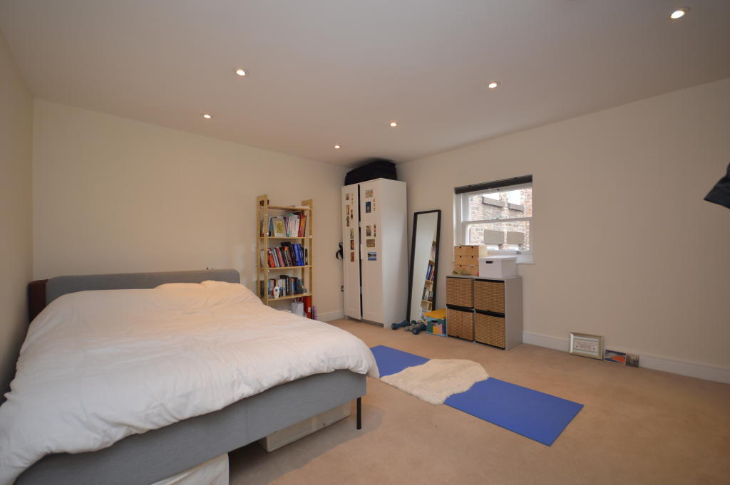 2 bedroom apartment for sale in Ivanhoe Road, Aigburth, Liverpool