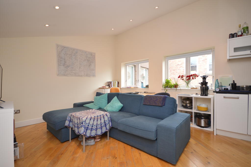 2 bedroom apartment for sale in Ivanhoe Road, Aigburth, Liverpool