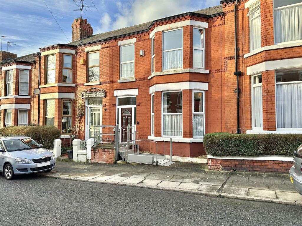 4 bedroom terraced house for sale in Oakbank Road, Greenbank Park ...