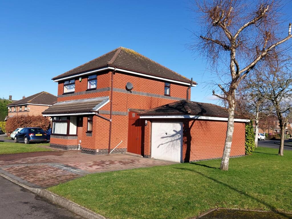 3 bedroom detached house for sale in Canterbury Park, Allerton, Merseyside, L18