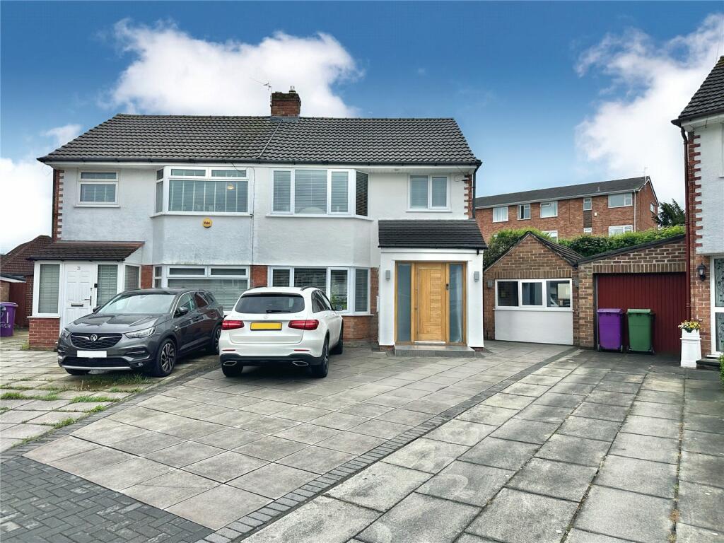 3 bedroom semidetached house for sale in Ashurst Close, Gateacre