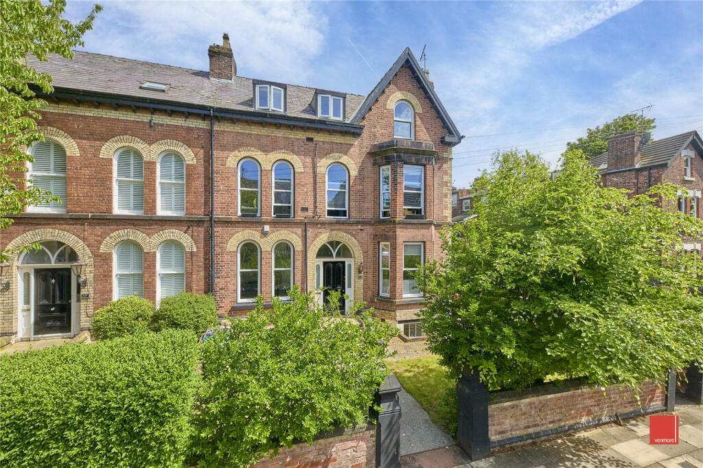 3 bedroom apartment for sale in Waverley Road, Sefton Park, Liverpool, L17