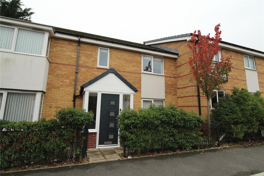3 bedroom terraced house for sale in Peet Street, Edge Hill, Liverpool