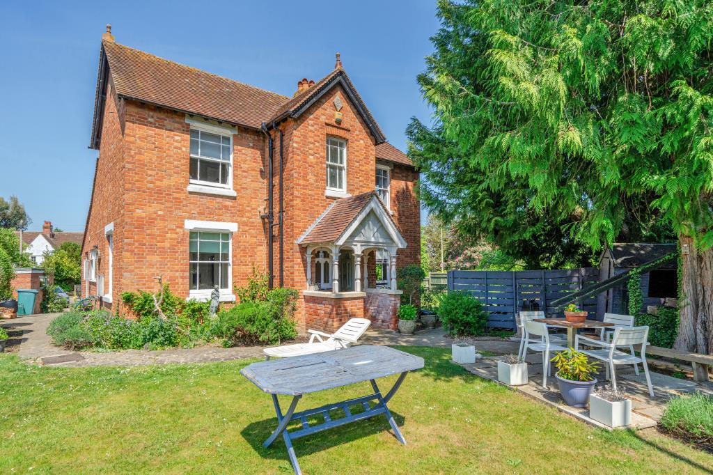 Main image of property: Botley, Oxford, OX2