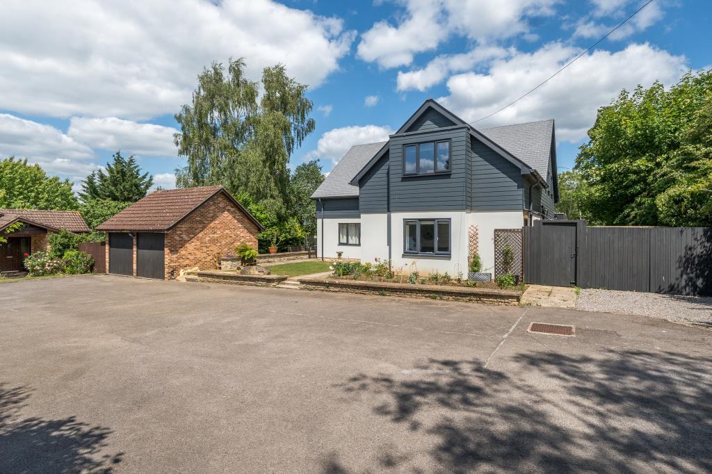 Main image of property: Cumnor Hill, Oxford, OX2