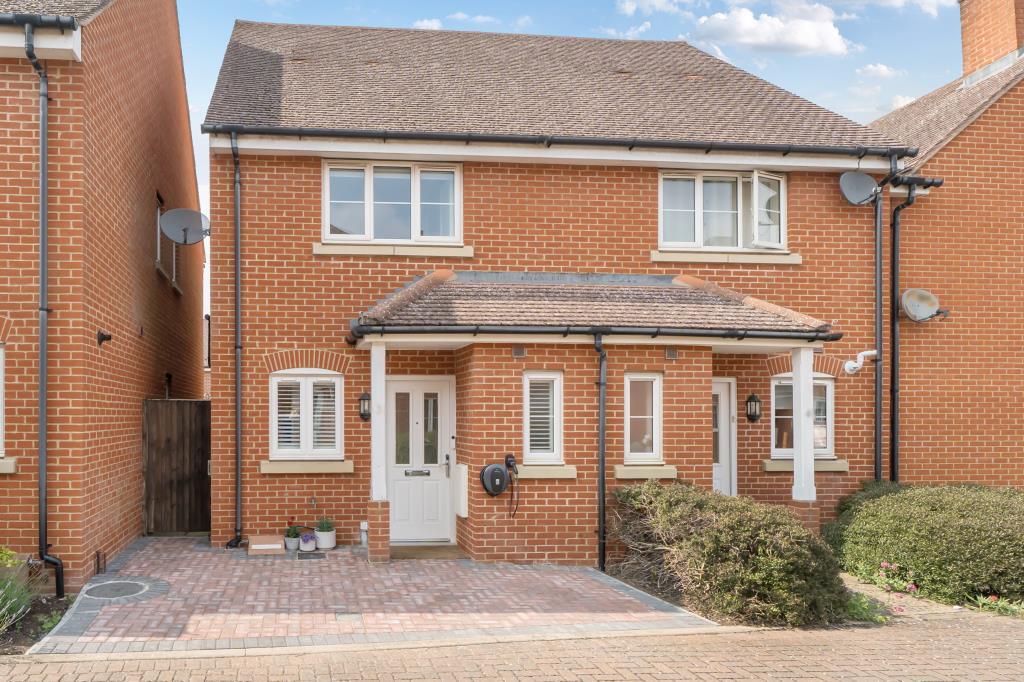 Main image of property: Cumnor Hill, Oxford, OX2