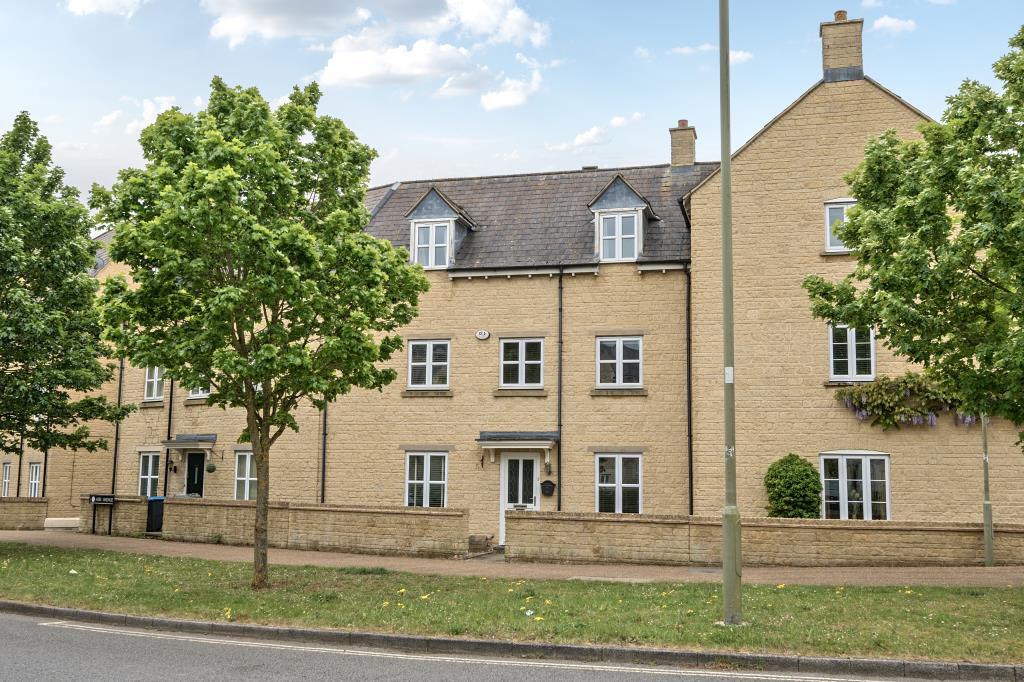 Main image of property: Carterton, Oxfordshire, OX18