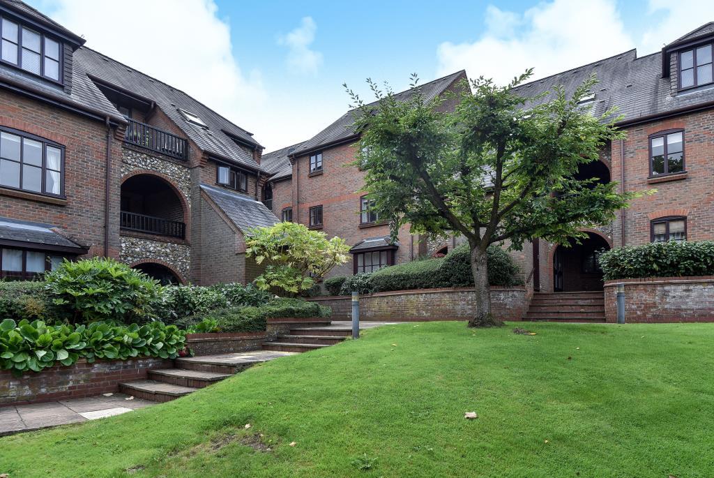 Main image of property: High Wycombe, Buckinghamshire, HP11