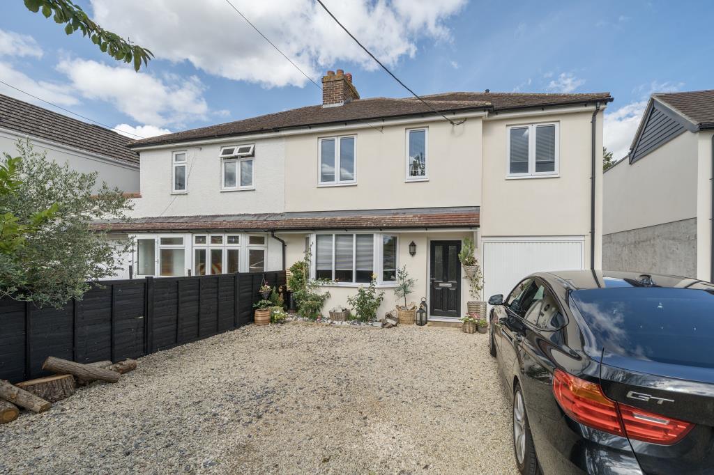 Main image of property: Kidlington, Oxfordshire, OX5