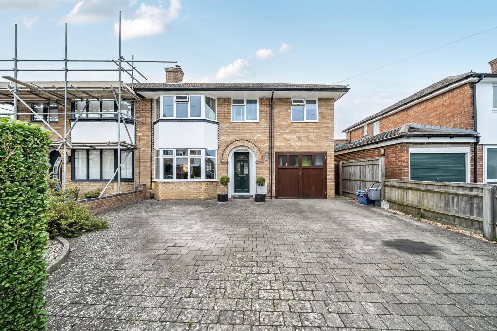 Main image of property: Cromwell Way, Kidlington, OX5