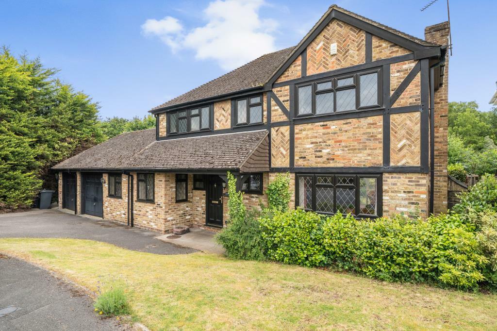 4 bedroom detached house for sale in Bagshot, Surrey, GU19