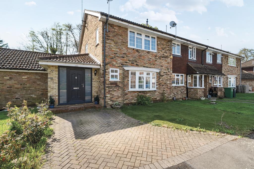 Main image of property: Lightwater, Surrey, GU18