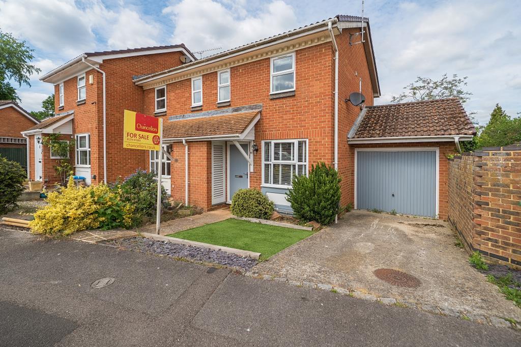 Main image of property: Lightwater, Surrey, GU18