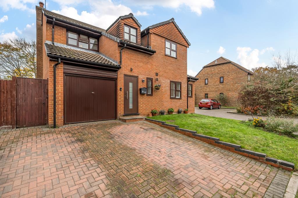 Main image of property: Lightwater, Surrey, GU18