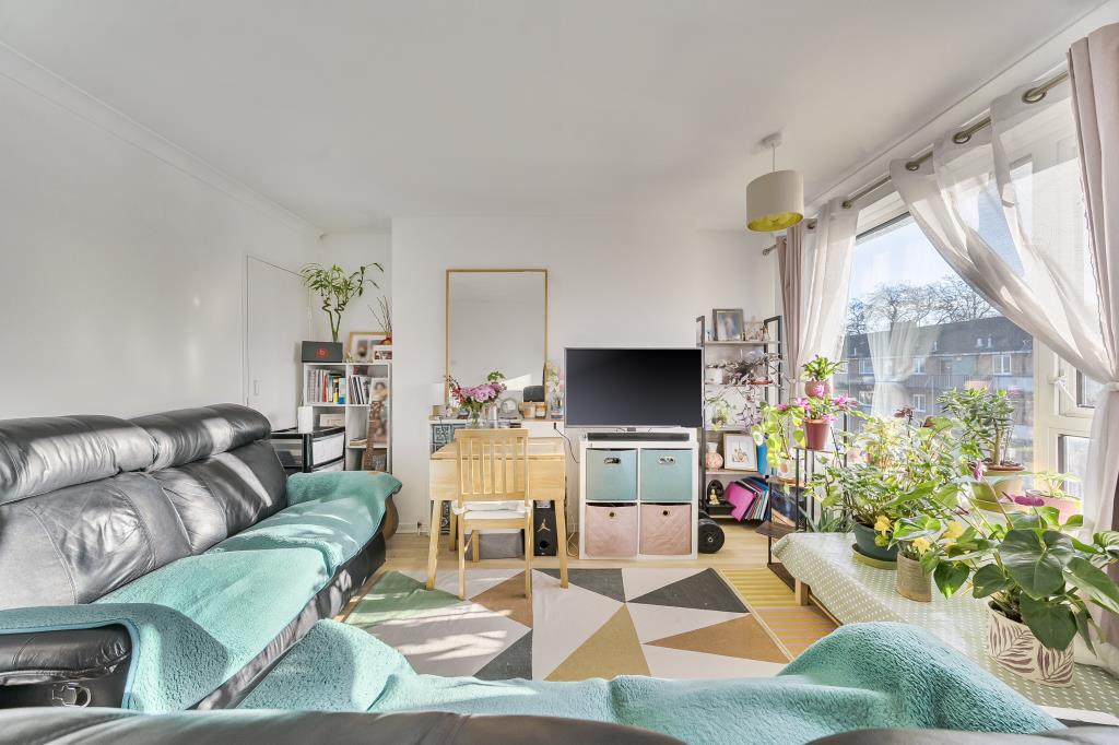 Main image of property: Finucane Court, Richmond, TW9