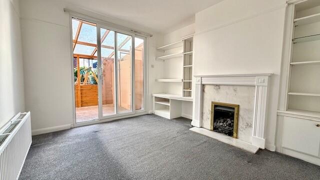 Main image of property: Chigwell IG6
