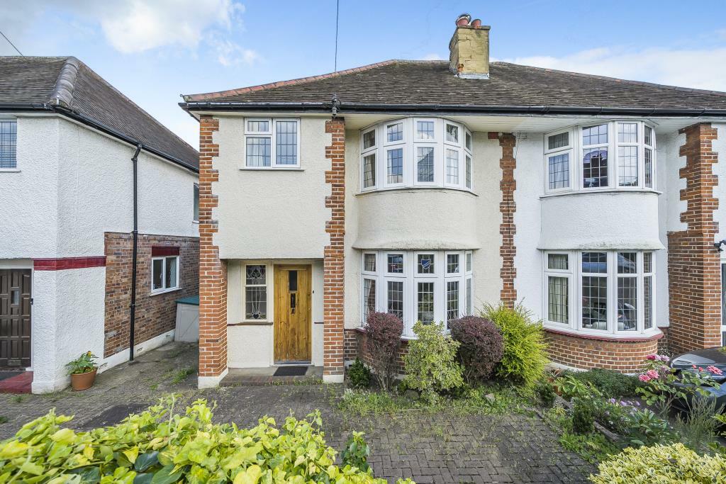 3 bedroom semidetached house for sale in Berrylands, Surbiton, KT5