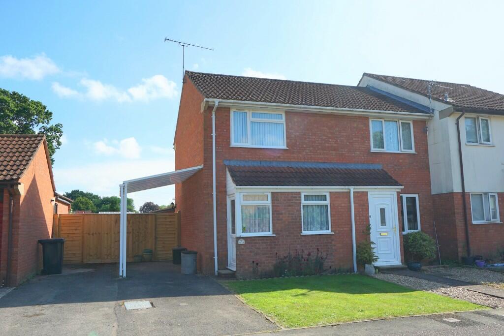 Main image of property: Beech Close, no chain, great FTB or downsize