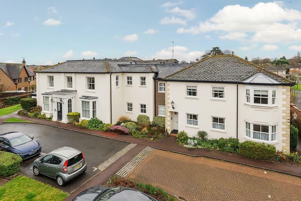 2 bedroom retirement property for sale in Egham, , Surrey, TW20 0DN, TW20