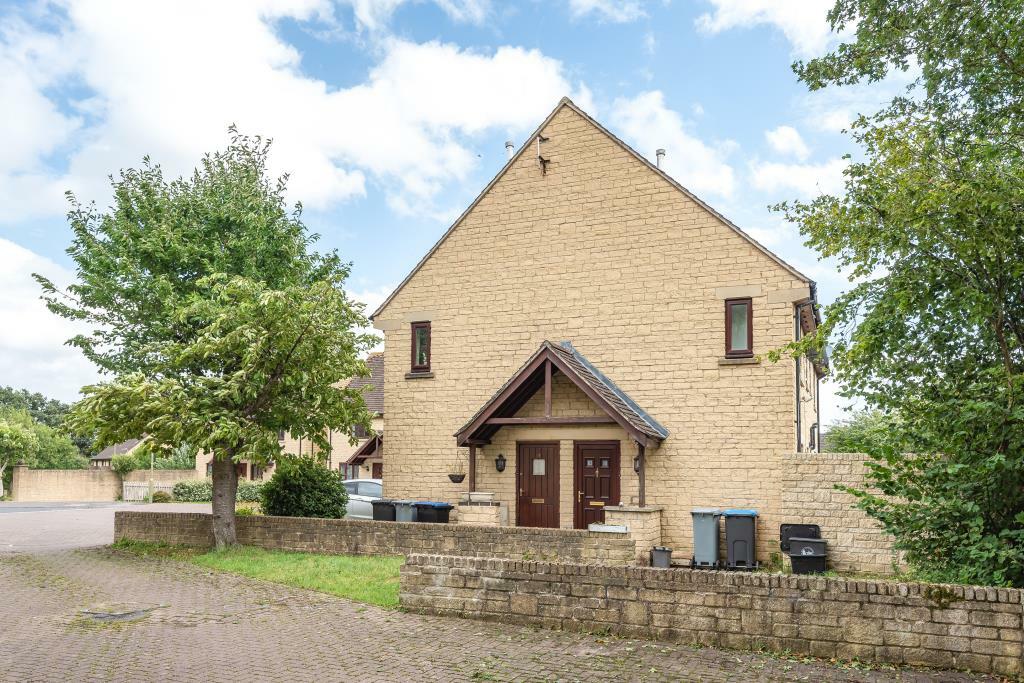 1 bedroom terraced house for sale in Witney, Oxfordshire, OX28