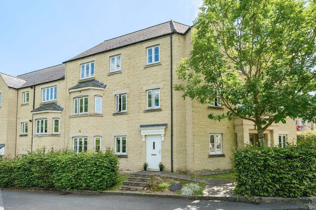 2 bedroom flat for sale in Witney, Oxfordshire, OX28