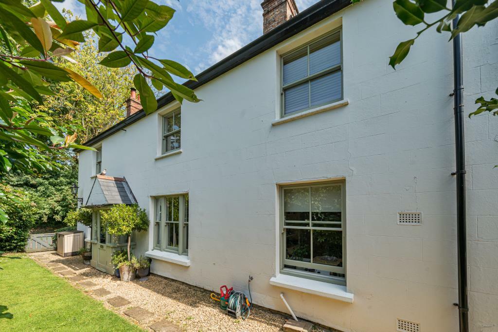 Main image of property: Hailey, Witney, OX29