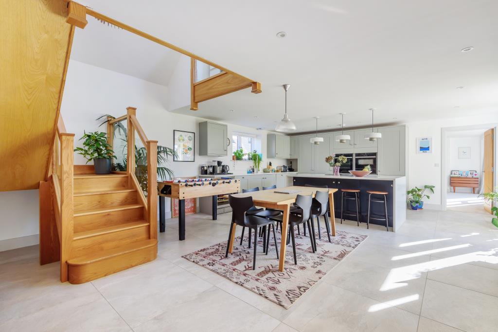 Main image of property: Leafield, Oxfordshire, OX29