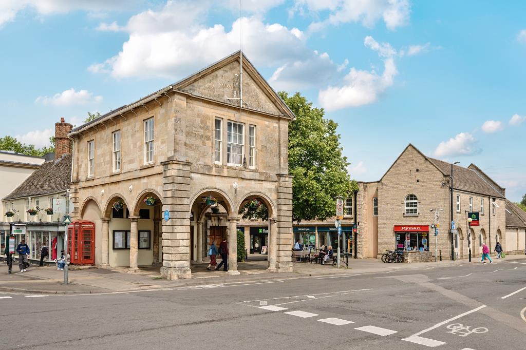 Main image of property: Market Square, Witney, OX28