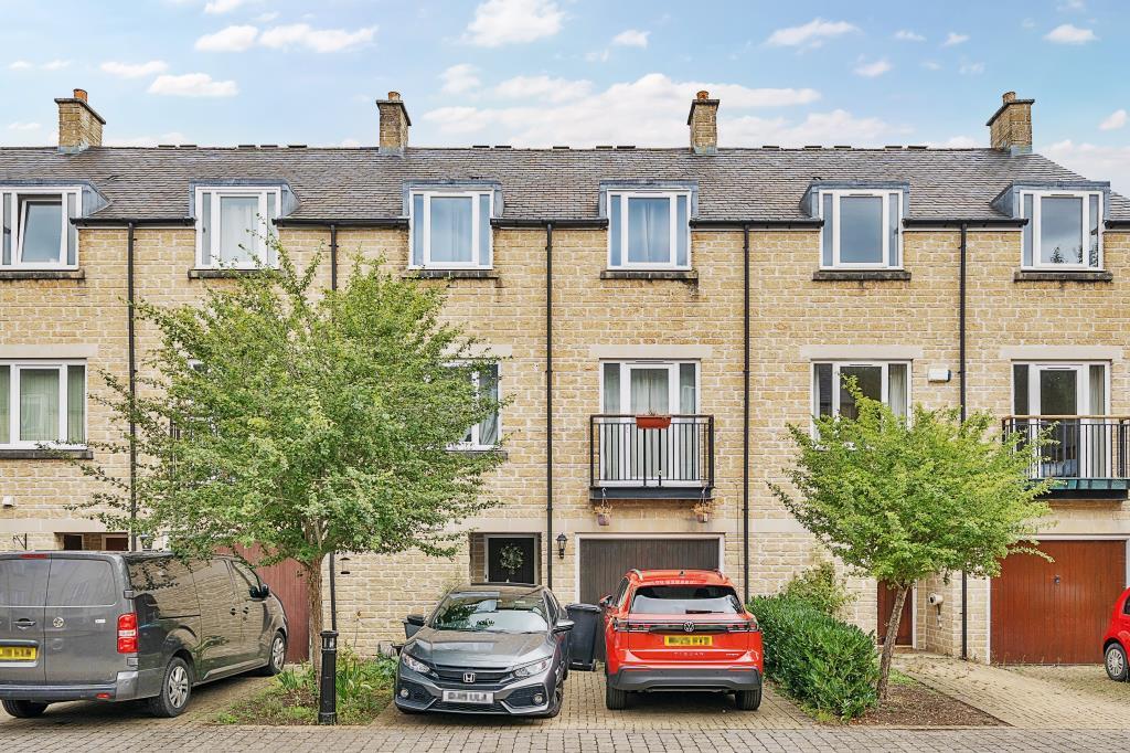 Main image of property: Witney, Oxfordshire, OX28