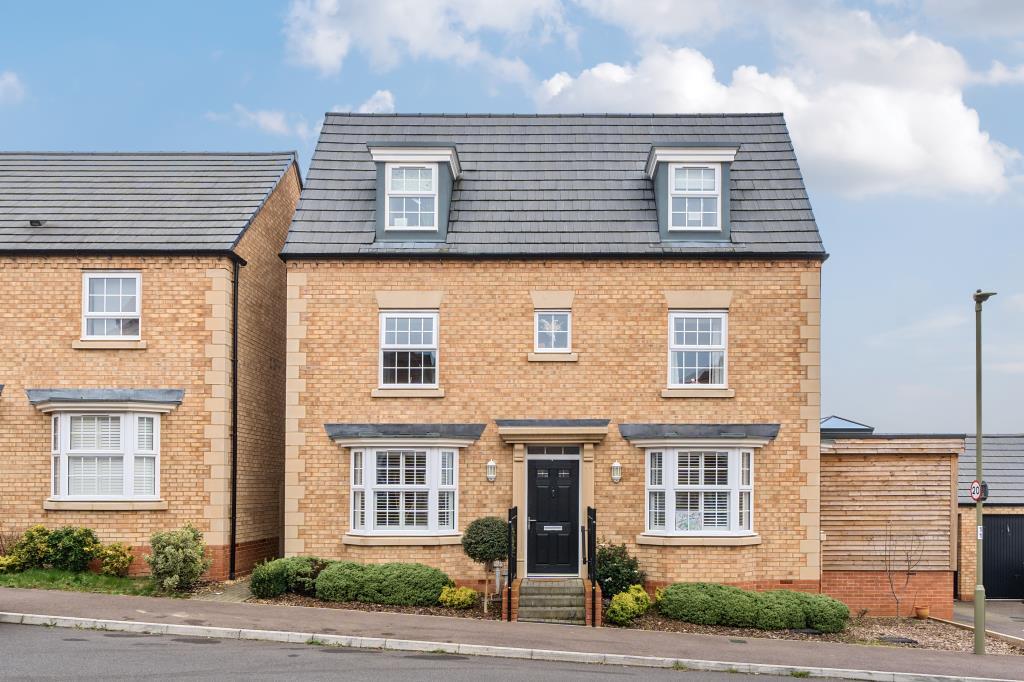 Main image of property: Witney, Oxfordshire, OX28