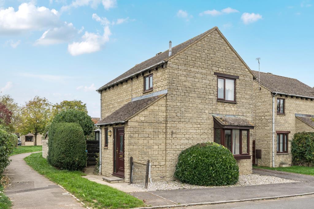 Main image of property: Hoyle Close, Witney, OX28