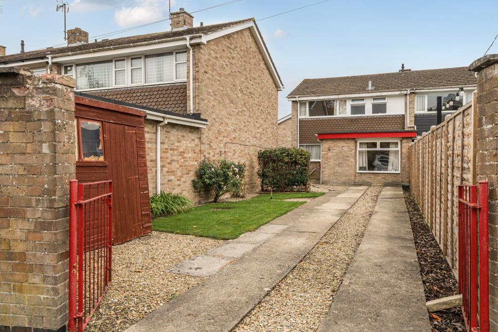 Main image of property: Moorland Road, Witney, OX28
