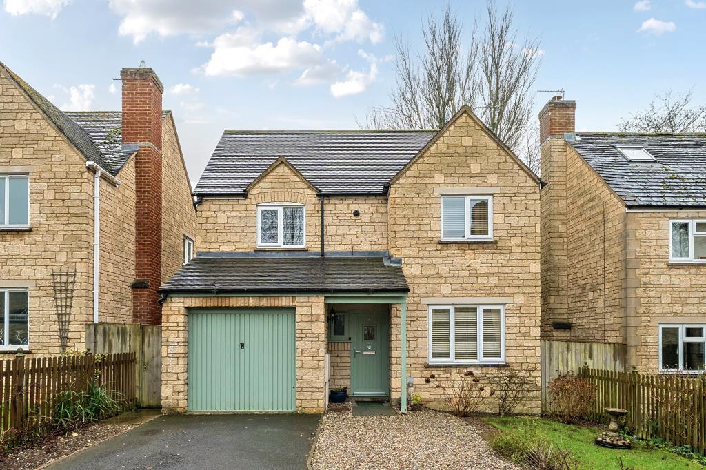 Main image of property: Eton Close, Witney, OX28