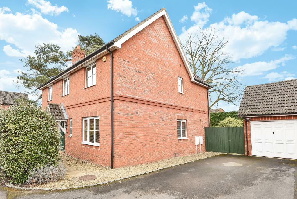 4 bedroom detached house for rent in Radley, Oxfordshire, OX14