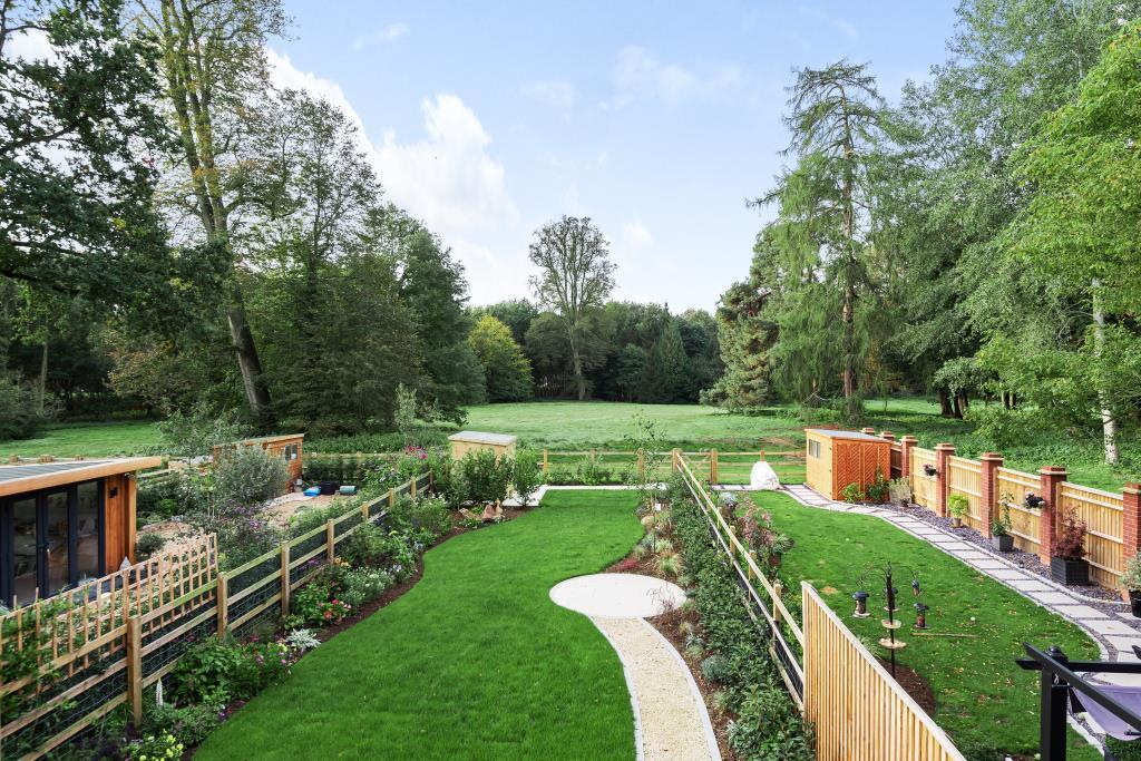 Main image of property: Parklands, Besselsleigh, OX13