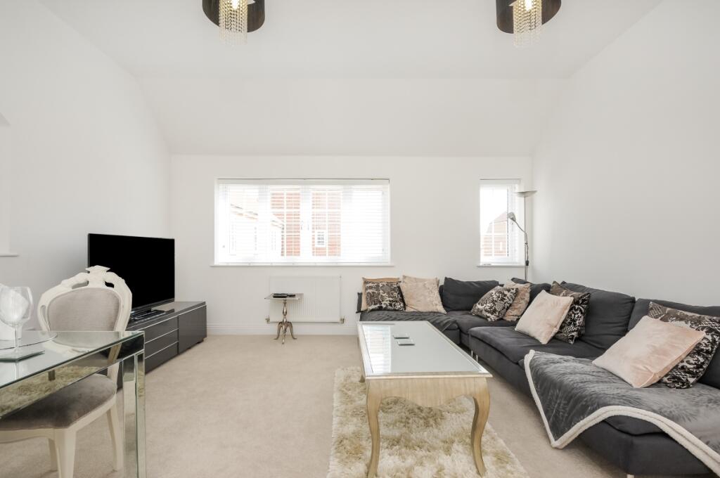 Additional property image - Mortimer Crescent Kings Park AL3